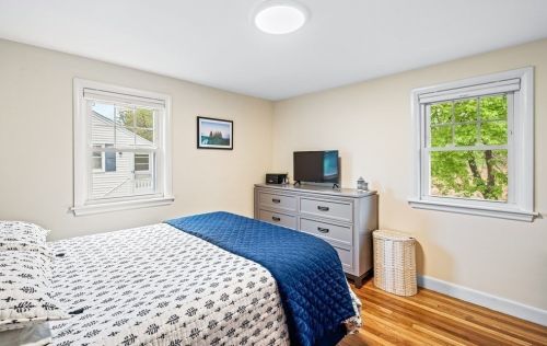 8 Clyde Ter, Arlington MA 02474-1509 exterior