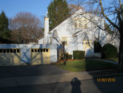 8 David Rd, Newton, MA 02459-2712