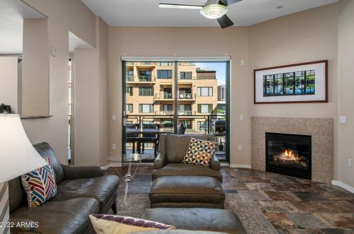 16 Encanto Blvd, Phoenix AZ 85003-1101 exterior