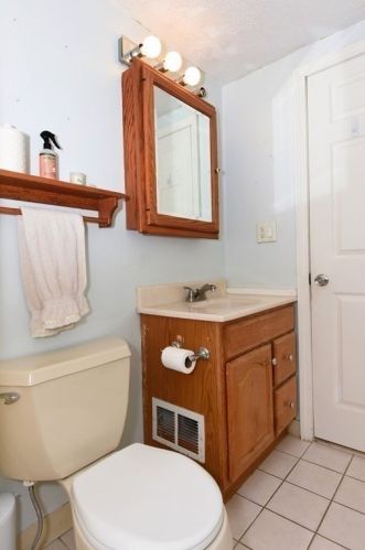 150 Donnellan Cir, Weymouth MA  02191-1763 exterior