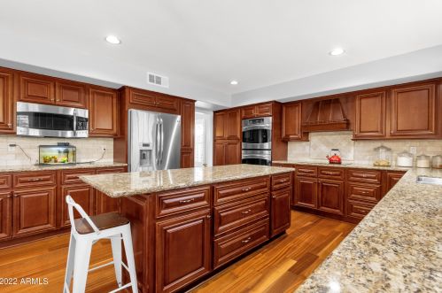 22209 41st St, Phoenix AZ  85050-6898 exterior