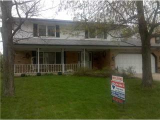 6100 Darby Ln, Columbus OH  43229-2626 exterior