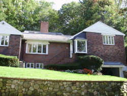 85 Oldham Rd, Newton, MA 02465-2328