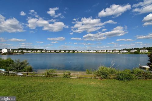 11 Waterview Dr, Erial NJ  08081-1683 exterior