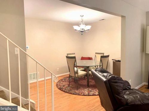 628 Foxton Ct, West Deptford NJ 08051-2038 exterior