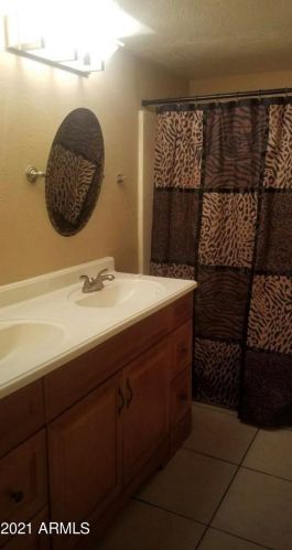 1620 Cambridge Ave, Phoenix AZ 85006-1200 exterior