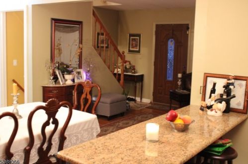 270 Fairway Ave, Belleville, NJ 07109-1404