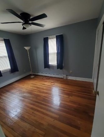 669 Coggeshall St, New Bedford MA 02746-1205 exterior