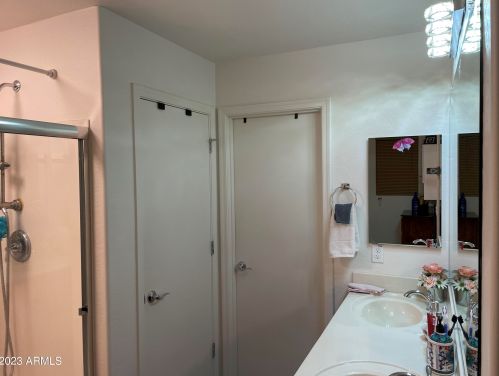 2514 73 Dr, Phoenix AZ 85043-7592 exterior