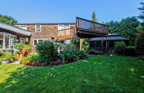 1200 River Rd, Agawam, MA 01001-2888