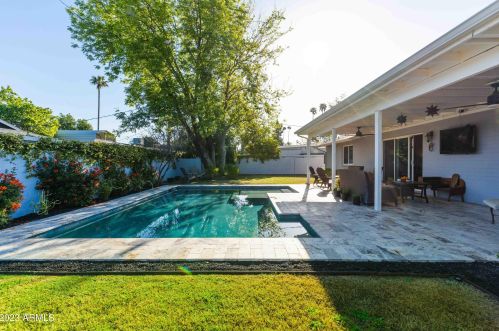 526 Butler Dr, Phoenix AZ 85051-4650 exterior