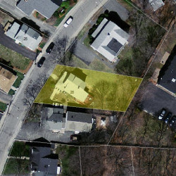28 Curve St, Newton MA  02465-2207 aerial view