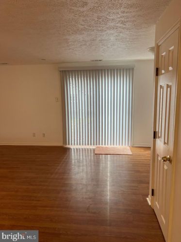 125 Villa Knoll Ct, Erial NJ  08081-2921 exterior