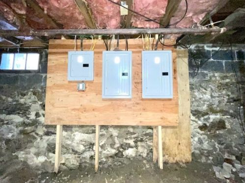 71 Fox St, Worcester MA 01604-4333 exterior