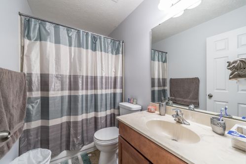 640 Tower Dr, Verona KY 41092-8173 exterior