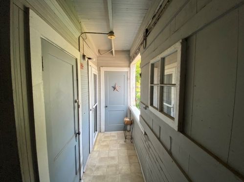 29 Halmstad St, Worcester MA 01607-1520 exterior