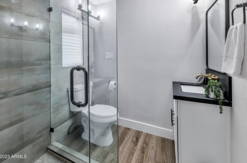 4115 Catalina Dr, Phoenix AZ 85015-6024 exterior