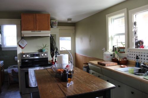 7 Pne St, Montgomery MA 01085-1042 exterior