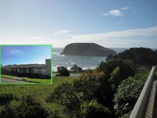 96461 Ridgeway St, Harbor, OR 97415-9758