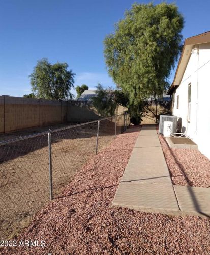 19424 30 St, Phoenix AZ 85050-8010 exterior