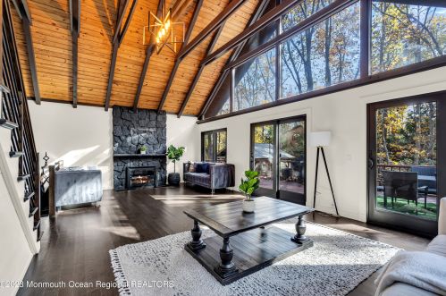 218 Chandler Rd, Jackson Twp NJ  08527-4339 exterior