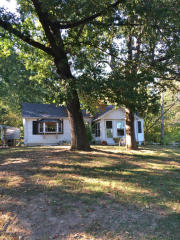 7008 Homestead Dr, Louisville, KY 40214-3533