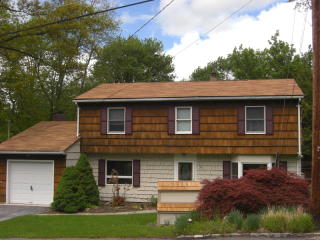 20 White Birch Dr, Hardyston, NJ 07460-1814