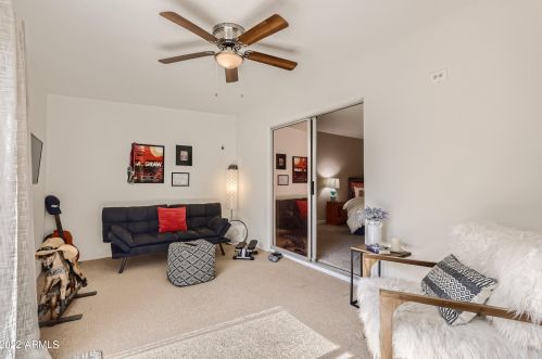 2916 Altadena Ave, Phoenix AZ 85029-3403 exterior