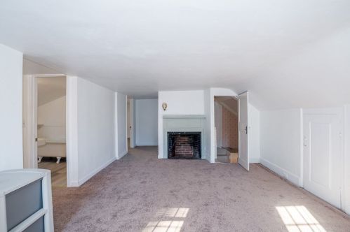 251 Sandwich St, Plymouth MA 02360-2132 exterior