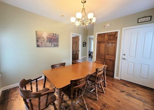 263 Riverbend St, Royalston MA 01331-2520 exterior