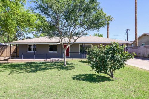 838 Belmont Ave, Phoenix AZ  85020-4103 exterior