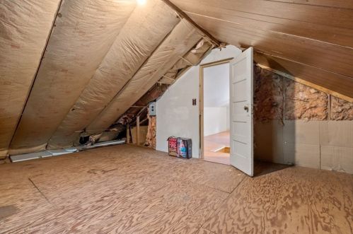 188 Newman Ave, Seekonk MA 02771-4911 exterior