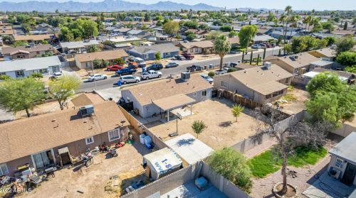 6340 Berkeley Rd, Phoenix AZ 85035-4620 exterior