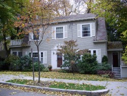 37 Beaumont Ave, Newton, MA 02460-2313