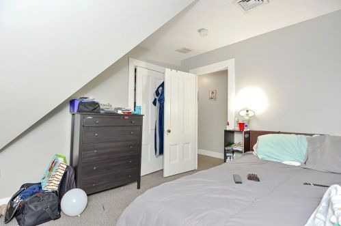 61 Prospect St, Taunton MA 02780-3422 exterior