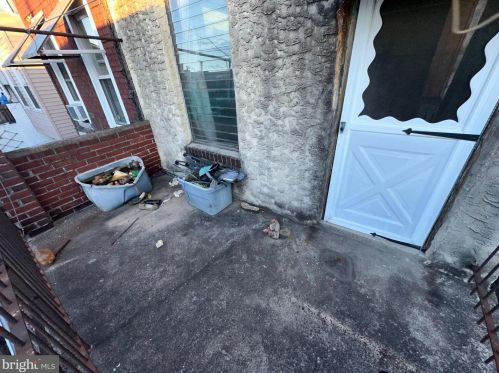 1822 20 St, Philadelphia PA 19140-1003 exterior