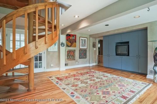 459 Sycamore Ave, Tinton Falls NJ 07724-3207 exterior