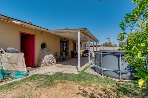 5743 38 Dr, Phoenix AZ 85053-2811 exterior