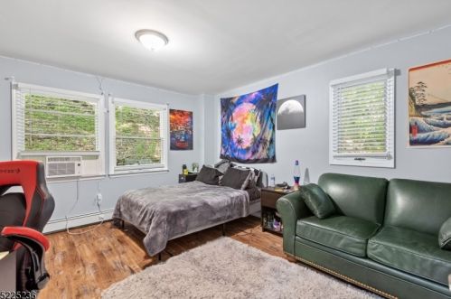 240 Skyline Lake Dr, Skyline Lakes NJ  07456-1959 exterior