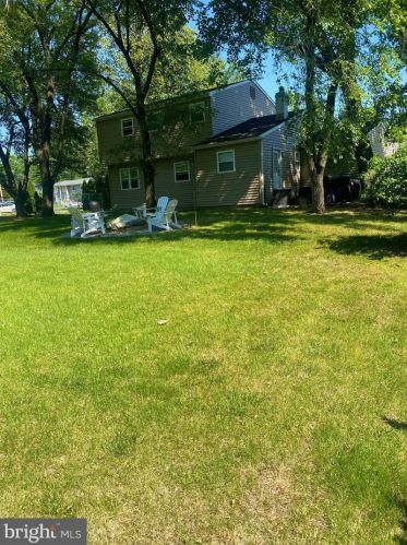 149 Central Ave, West Deptford NJ 08063-1008 exterior