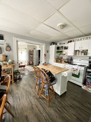 501 Bay St, Taunton MA 02780-1871 exterior