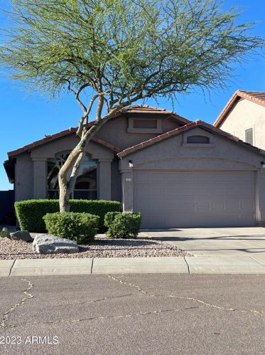 4853 Abraham Ln, Phoenix AZ  85054-6109 exterior