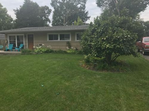 1902 Brentmoor Ln, Louisville, KY 40223-1015