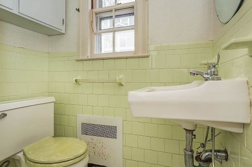 46 Eustis St, Arlington MA 02476-7638 exterior