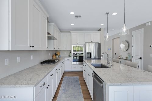 840 Ashurst Dr, Phoenix AZ  85048-2028 exterior