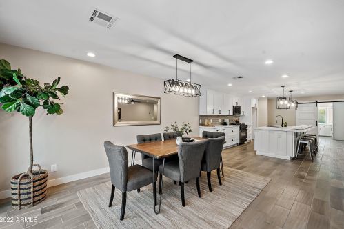 4225 34th Pl, Phoenix AZ  85018-4737 exterior