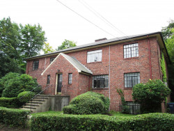 26 Richardson St, Newton, MA 02458-1940