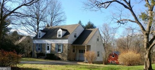 354 Mount Alverno Rd, Media, PA 19063-5359