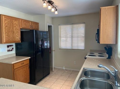 2403 Apollo Rd, Phoenix AZ  85041-5336 exterior