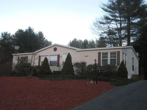 7 Colonial Ln, Winchendon MA  01475-2231 exterior